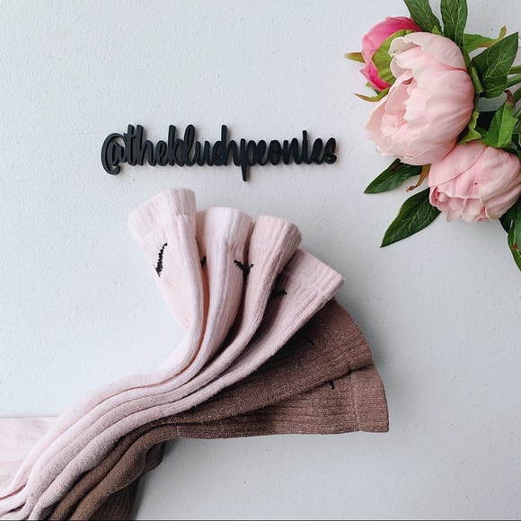 Nike Custom Hand Dyed Crew Socks - Picture 5 of 7